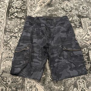 Kuhl Ambush Cargo Shorts. Men’s Medium